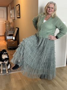 Hovedbilde Tyllskj&oslash;rt olivengr&oslash;nn