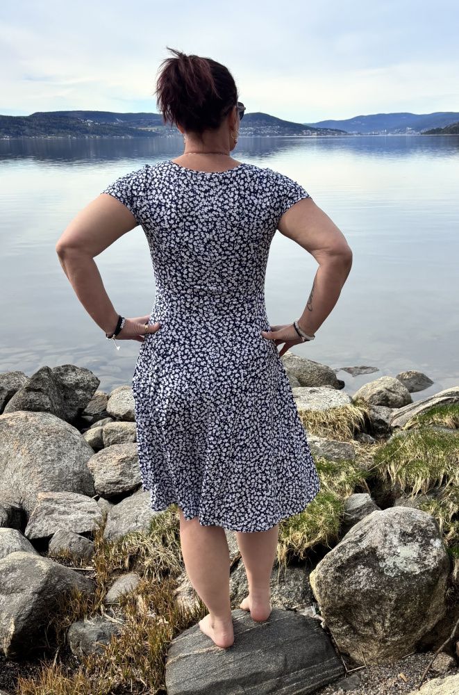 Kjole Joys marineblå